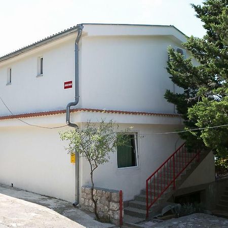 Apartmani Herceg Karlobag Exterior foto